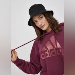 ADIDAS HOLIDAY GRAPHIC HOODIE h56735 Burgundy cropped Sweatshirt